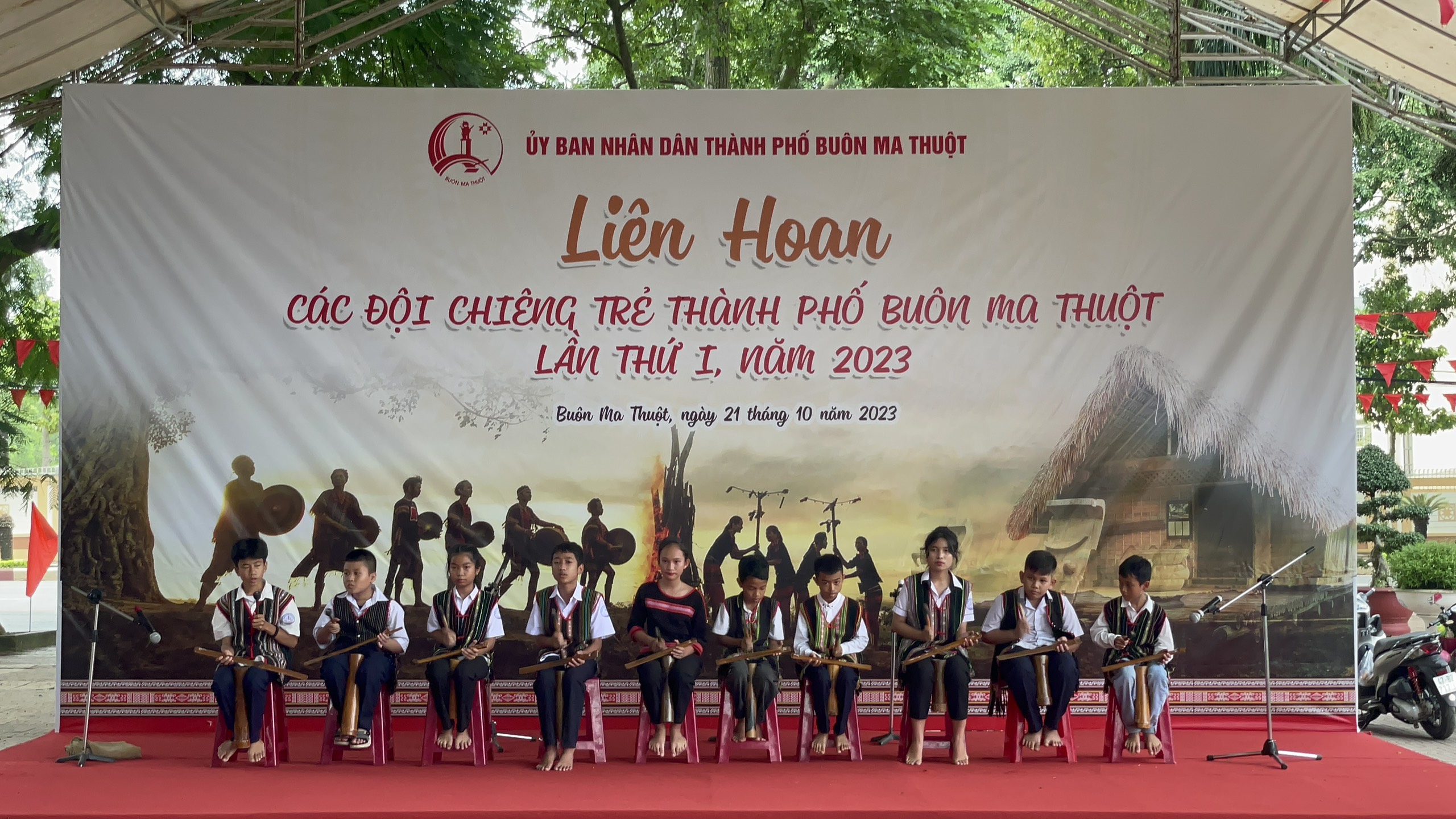 Hình 3. Lien hoan chieng tre nam 2023